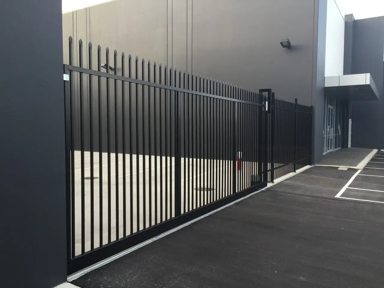 Garrison Sliding Gate